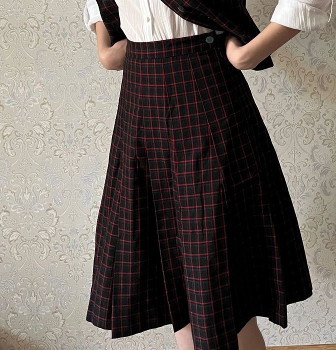 Продам школьную форму б/у