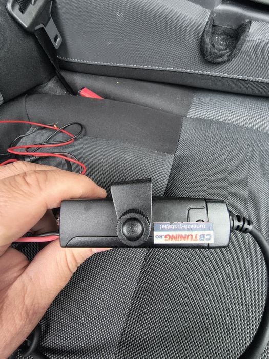 Vând statie avanti micro 4w-8w și antena avanti volo 1,60metri