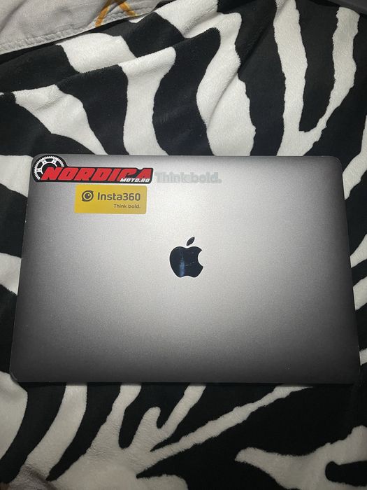 MacBook Pro  2017