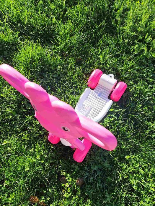 Детска тротинетка - розово жирафче