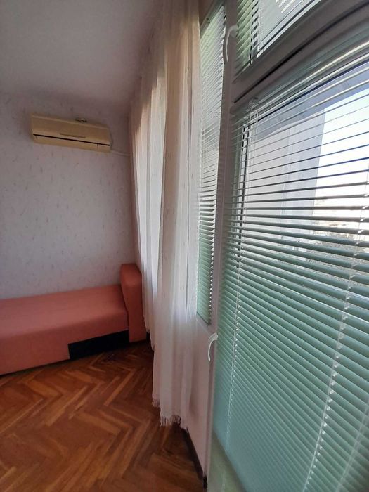 Продава се Тристаен апартамент в Варна, Младост 2 - 68 кв.м за 1587 €/кв.м - Снимка #11