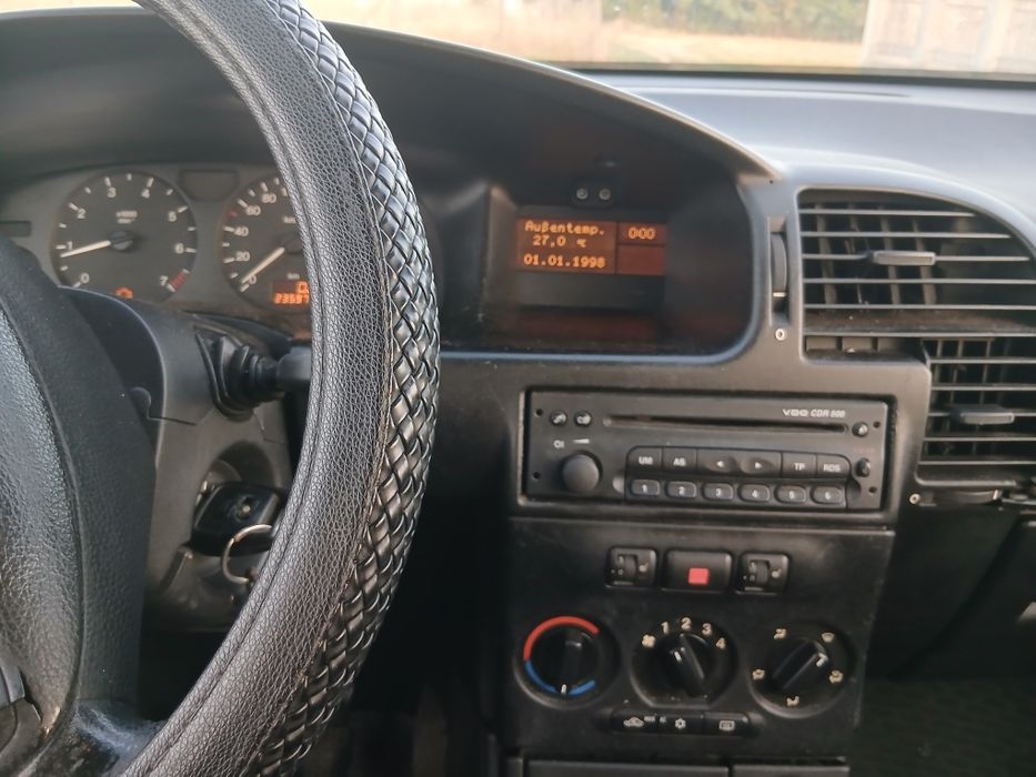 Vând Opel Zafira 18 benzină + Gaz