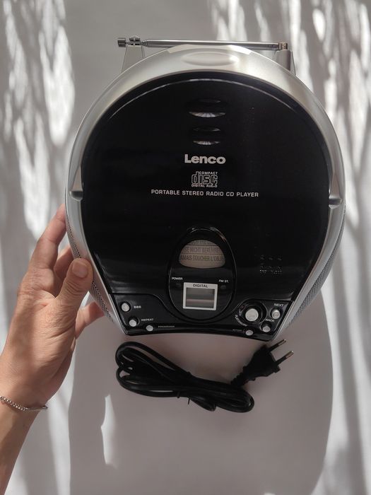 Radio Cd player portabil Lenco SCD-27BK