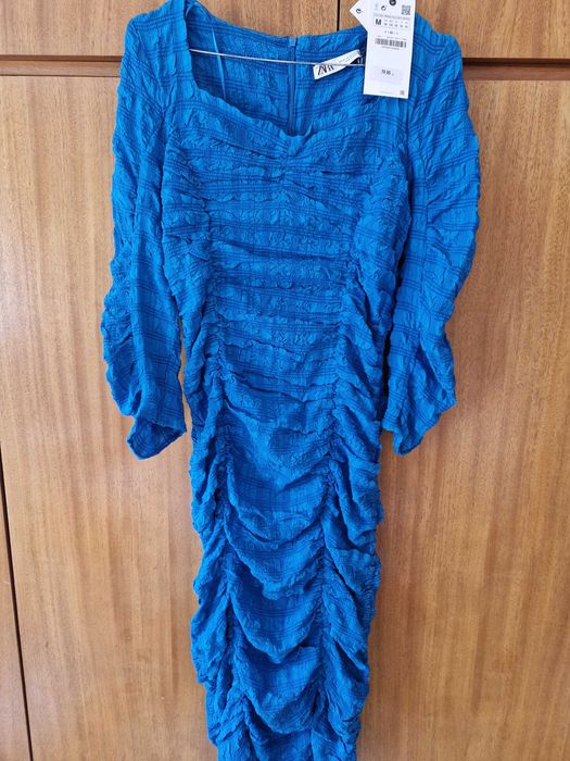 Синя рокля от Зара