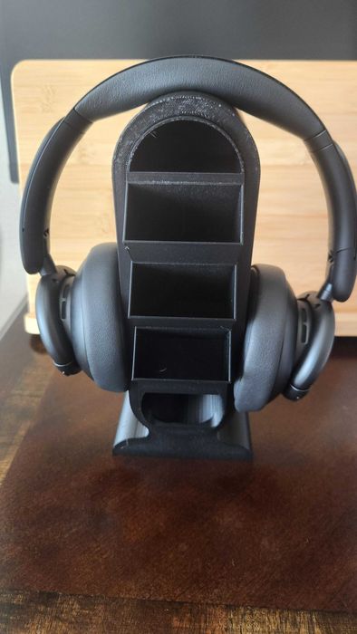 Stand căști cu sertare de depozitare – Print 3D practic și modern