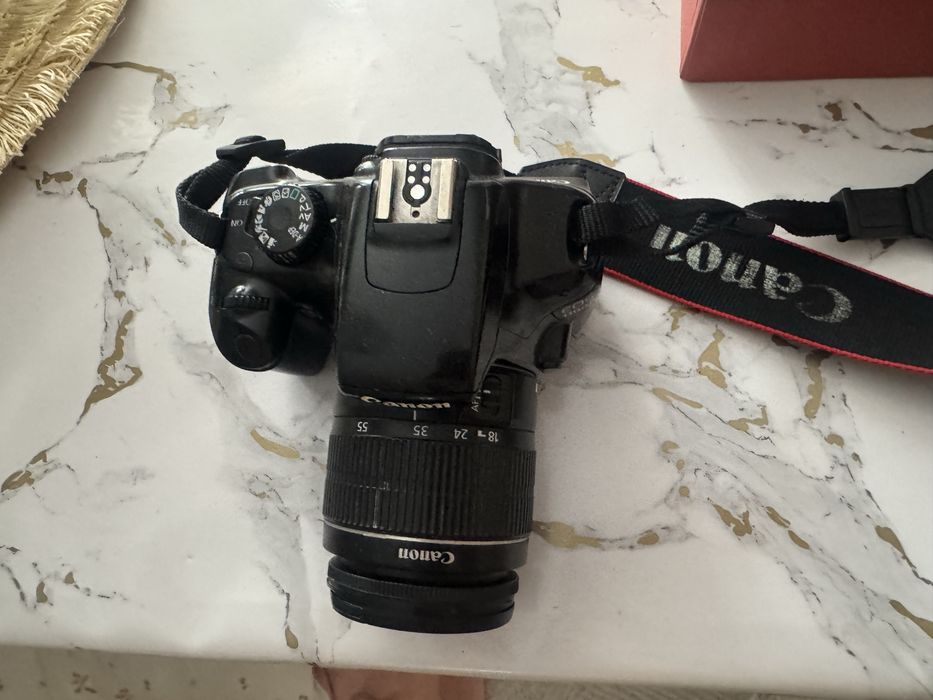Canon 1100D продам