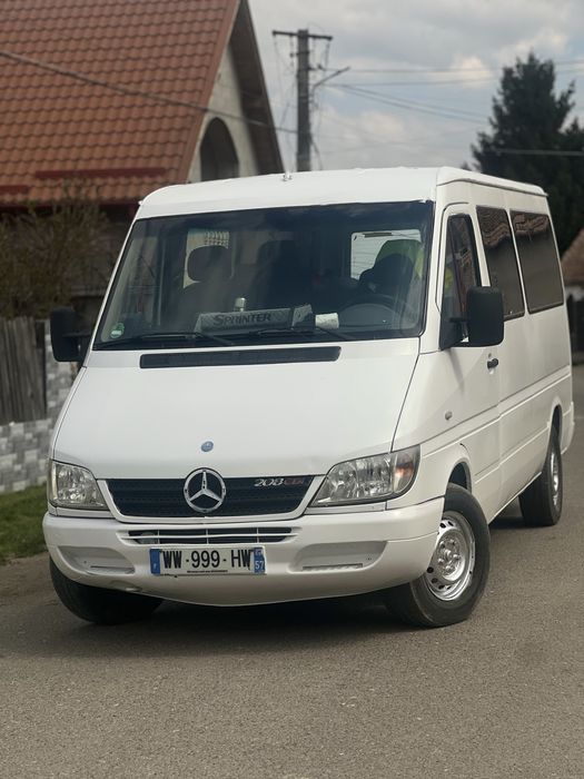 De vanzare mercedes sprinter 208