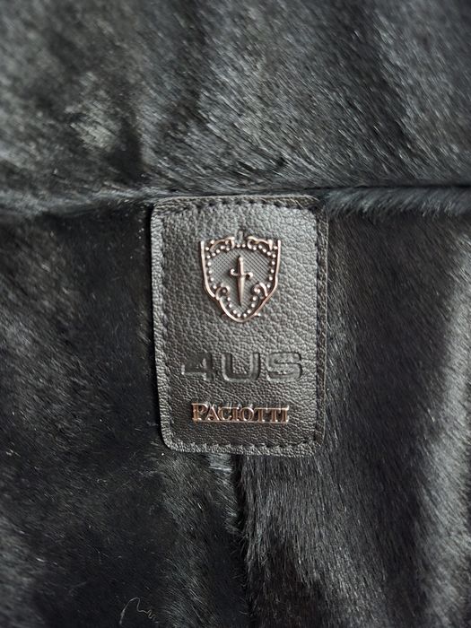 Яке Cesare Paciotti