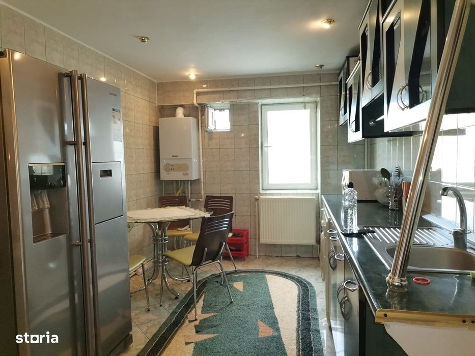 Apartament 3 camere, etaj 4, cu balcon — fotografia 3