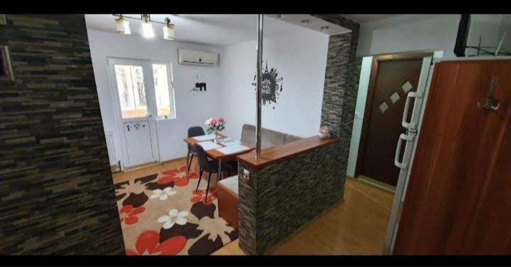 Inchiriez apartament 2 camere decomandat strada dumbrava noua