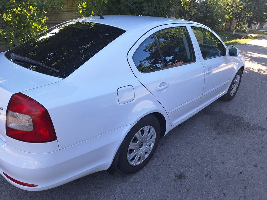 Vând Skoda Octavia 2