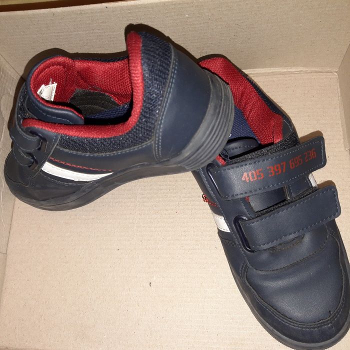 30 Кожени обувки