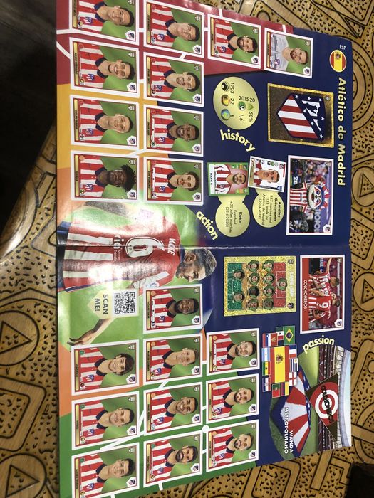 Vand stichere Fifa 365-2021 si album complect. Album-1000 ron.