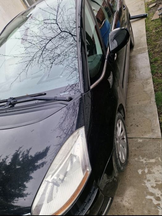 Masina Citroen Picasso C4