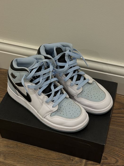 Кроссовки Nike Jordan