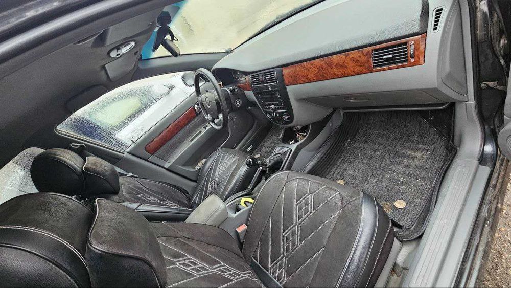 Lacetti 1.8 mexanika 2012 yil