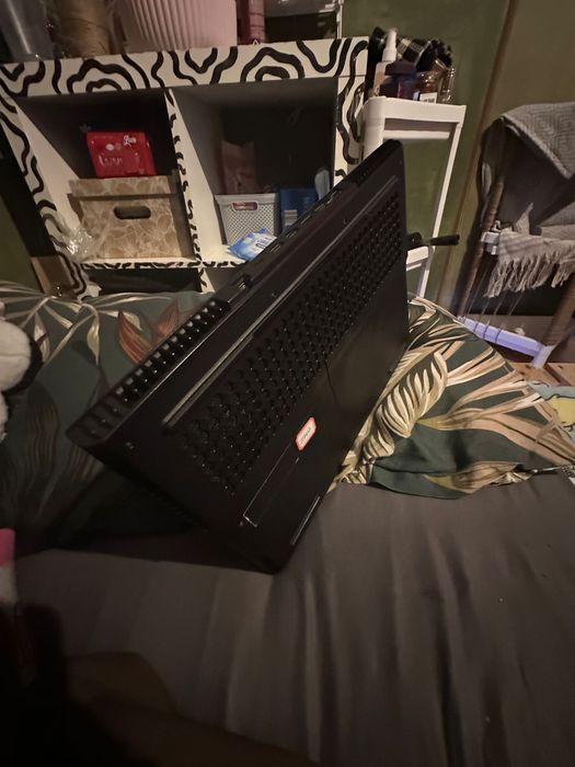 laptop lenovo legion rtx3060 pentru piese