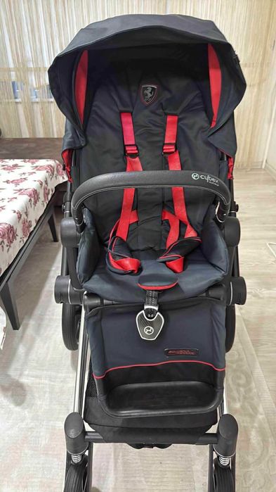 Cybex Priam Ferrari
