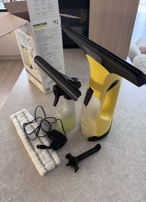 Aspirator geamuri Karcher WV2 Plus
