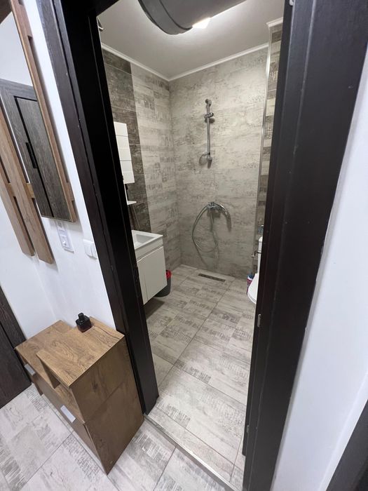 Дава се под наем Двустаен апартамент в Пловдив, Западен - 74 кв.м за 475 € - Снимка #2