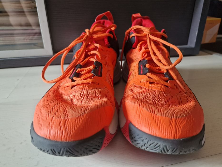 Nike Мъжки баскетболни маратонки 44 номер