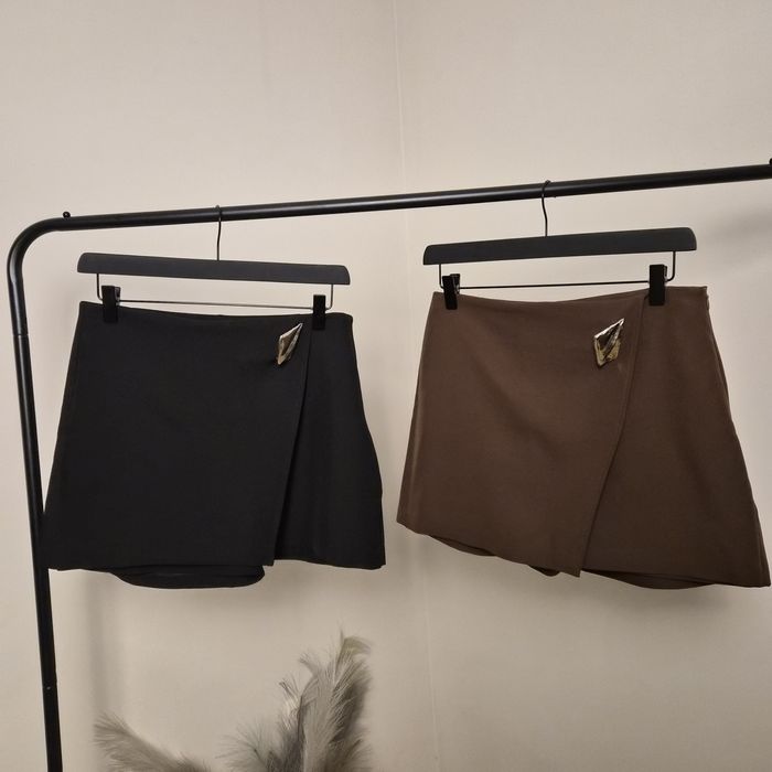 Пола-панталонки тип zara и пуловер