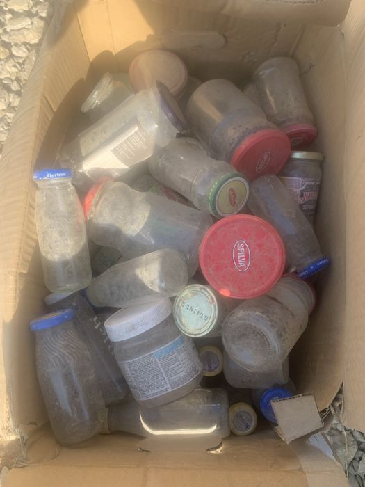 Баночки разные отдам даром самовывоз