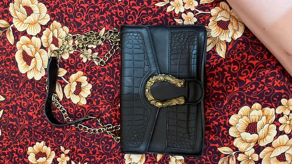 Сумка оригинал, о цене можем поговорить.