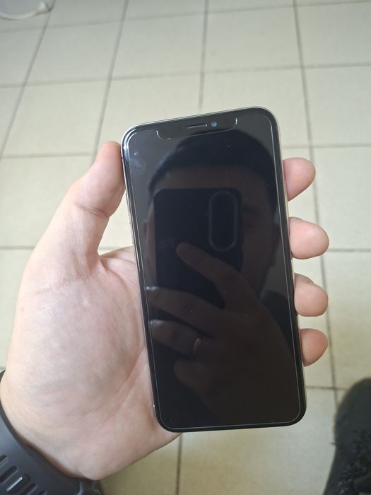 Продам айфон Х 64 гб