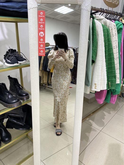 Вечернее платье