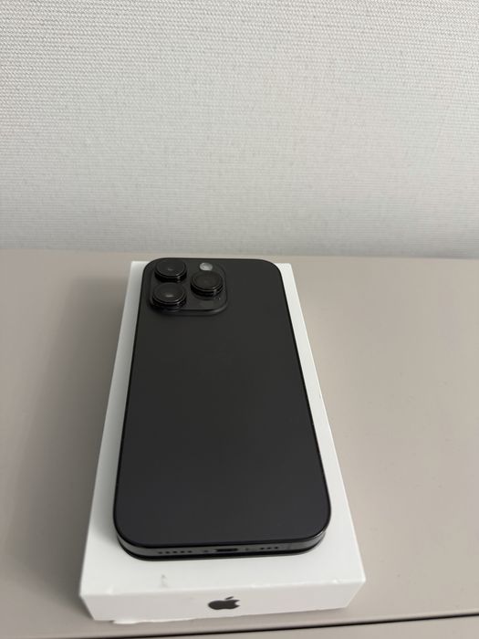 Продам Iphone 14 pro