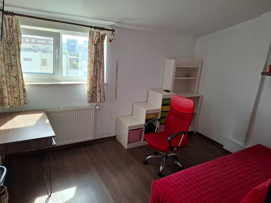Inchiriere apartament 3 camere Bucurestii Noi Straulesti