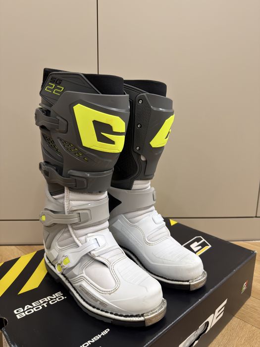 Продам мотоботинки Gaerne SG-22