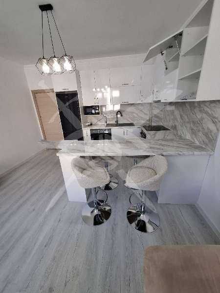 Двустаен апартамент - кв. Остромила - 11895461