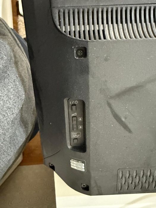 Продаю телевизор