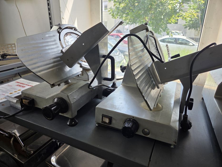 Feliator, Friteuza de inox cu robinet și banc, la 380v