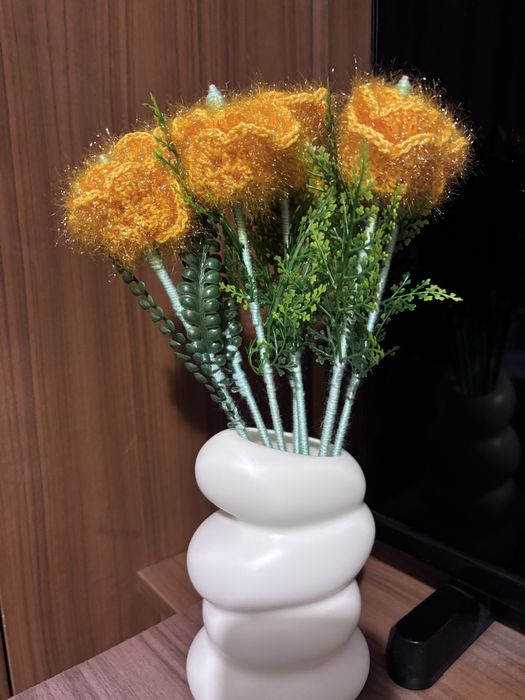 Ръчно плетени цветя