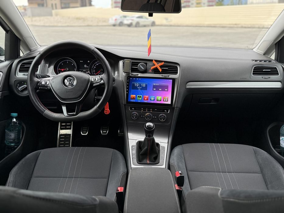 VOLKSWAGEN Golf 2016 — imagine 5