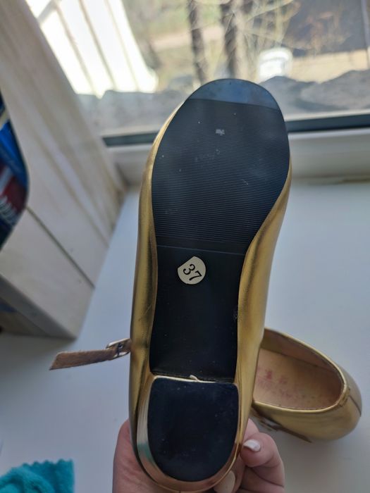 Продам туфли кожаные