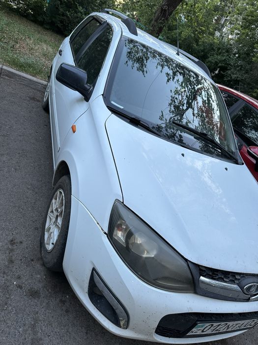 Продам машину Лада Калина