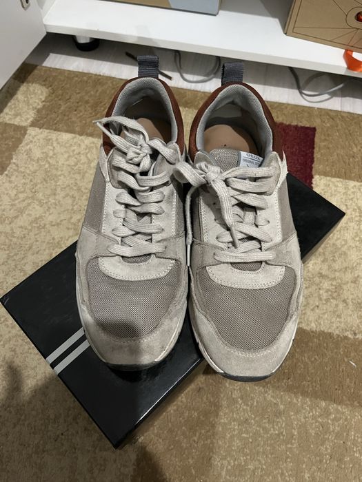 Продам мужсой обувь