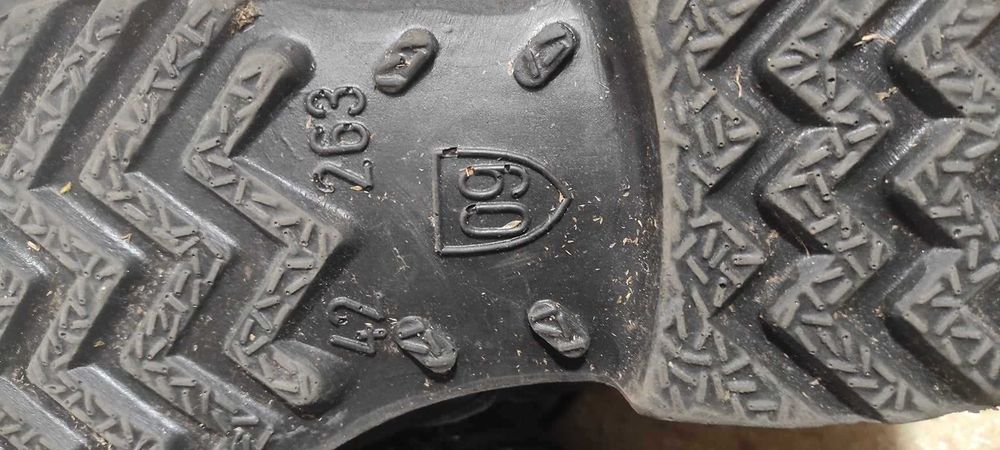 Здрави и много устойчиви мъжки кубинки с връзки.