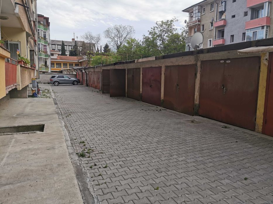 Гараж под наем в центъра на Стара Загора