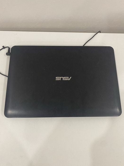 Продам ноутбук Asus б/у