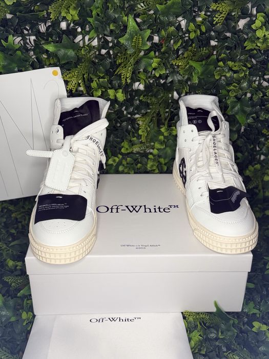 Adidasi/Sneakers off white black and white off court 3.0