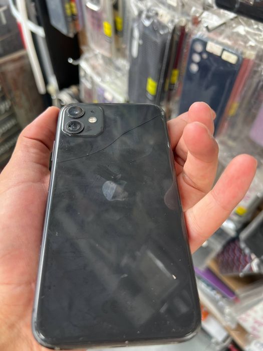 Iphone 11 128 gb 82% garantiya