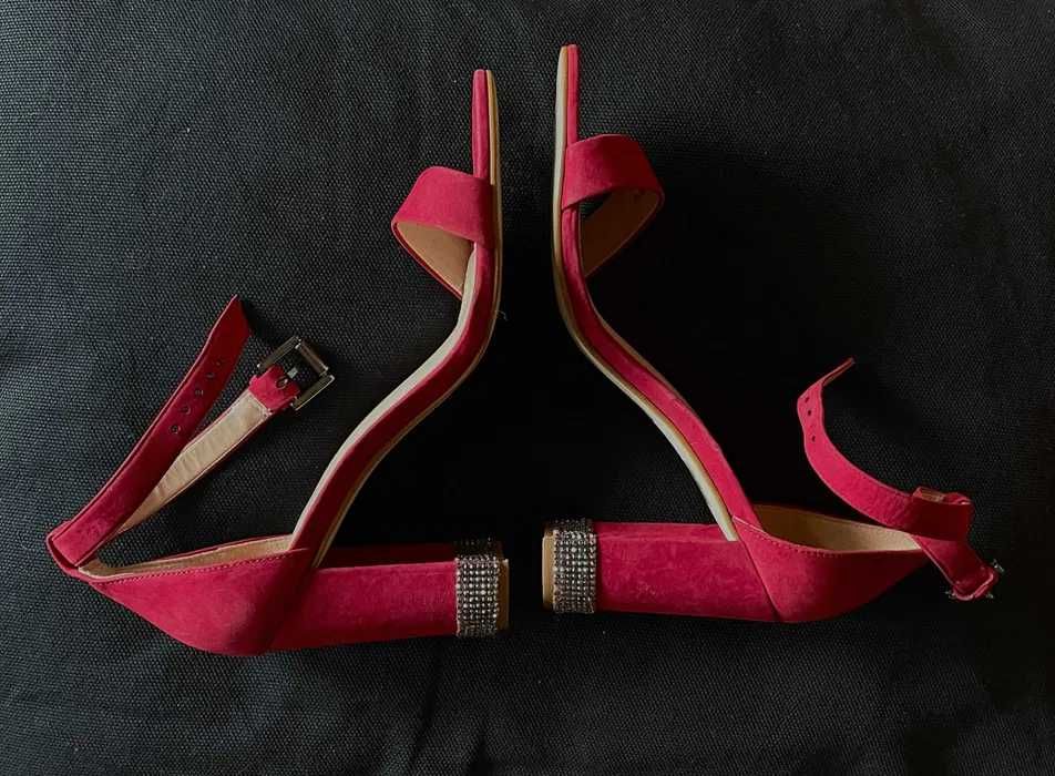 Официална рокля АVIN