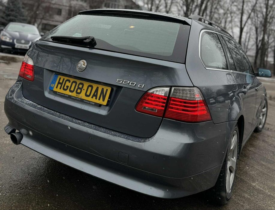 Vând BMW E61 TOURING LCI 2008 2.0d N47 177cp