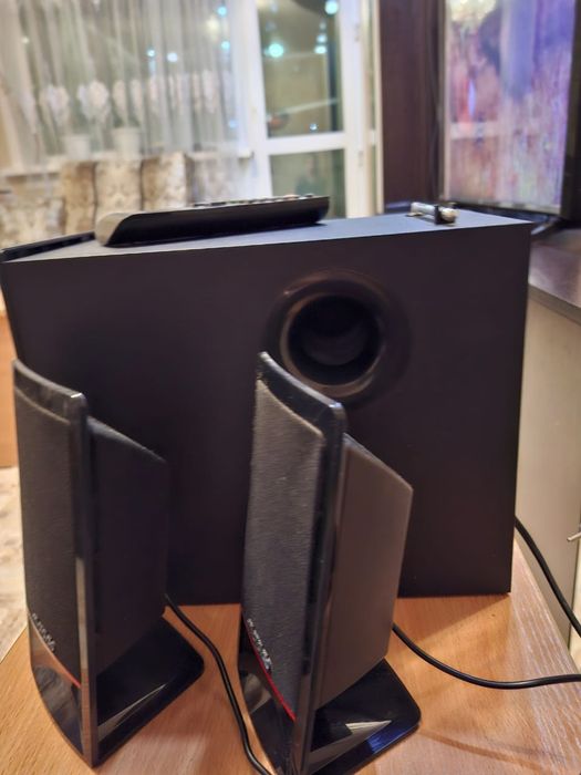 Компьютерные колонки Microlab M-700U