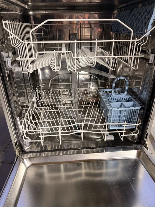 Indesit посудомойчная машина